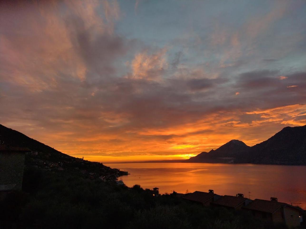 Appartamenti Casa Nina, Lago,Montagne, Uliveti 布雷佐内加尔达 外观 照片